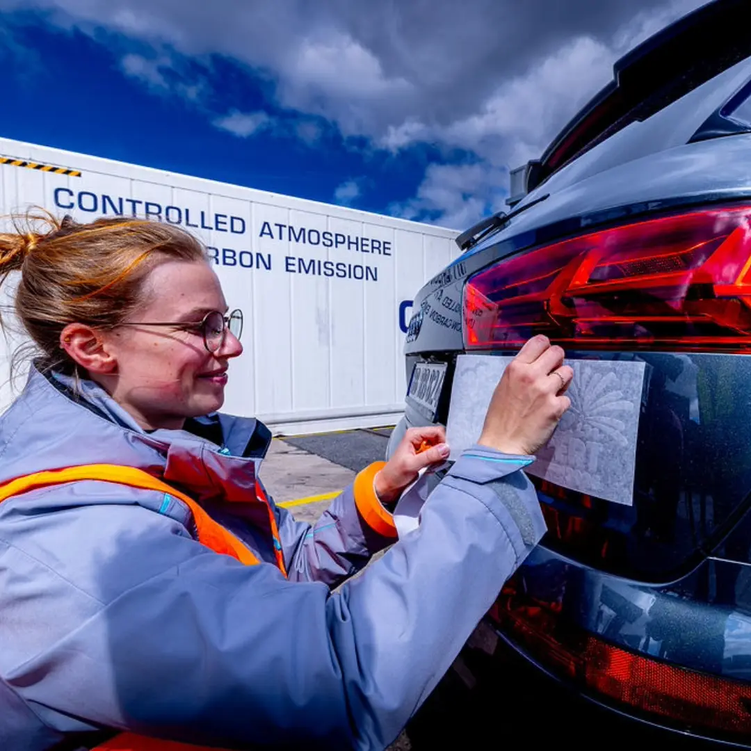 Quadratisch_Hansafolien-13-7 Quadratisch_Hansafolien-13-7